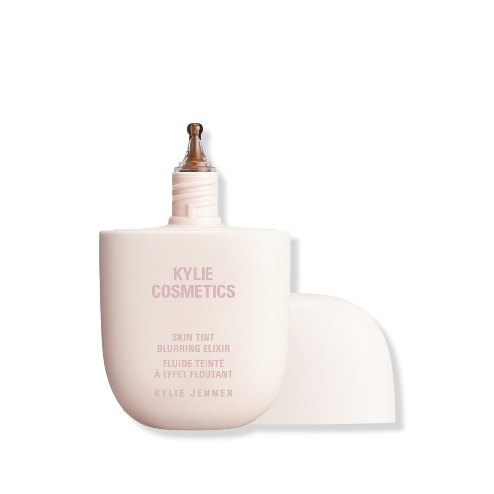 Kylie Skin Tint Blurring Elixir Foundation plus Concealer Brush 9.5W